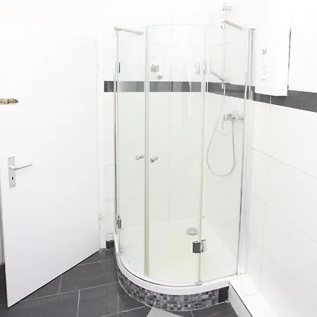 Bege Workbase شقة