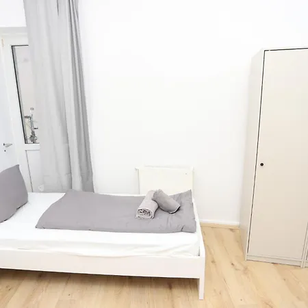 Apartment Bege Workbase *